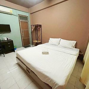 Sunshine Apartment